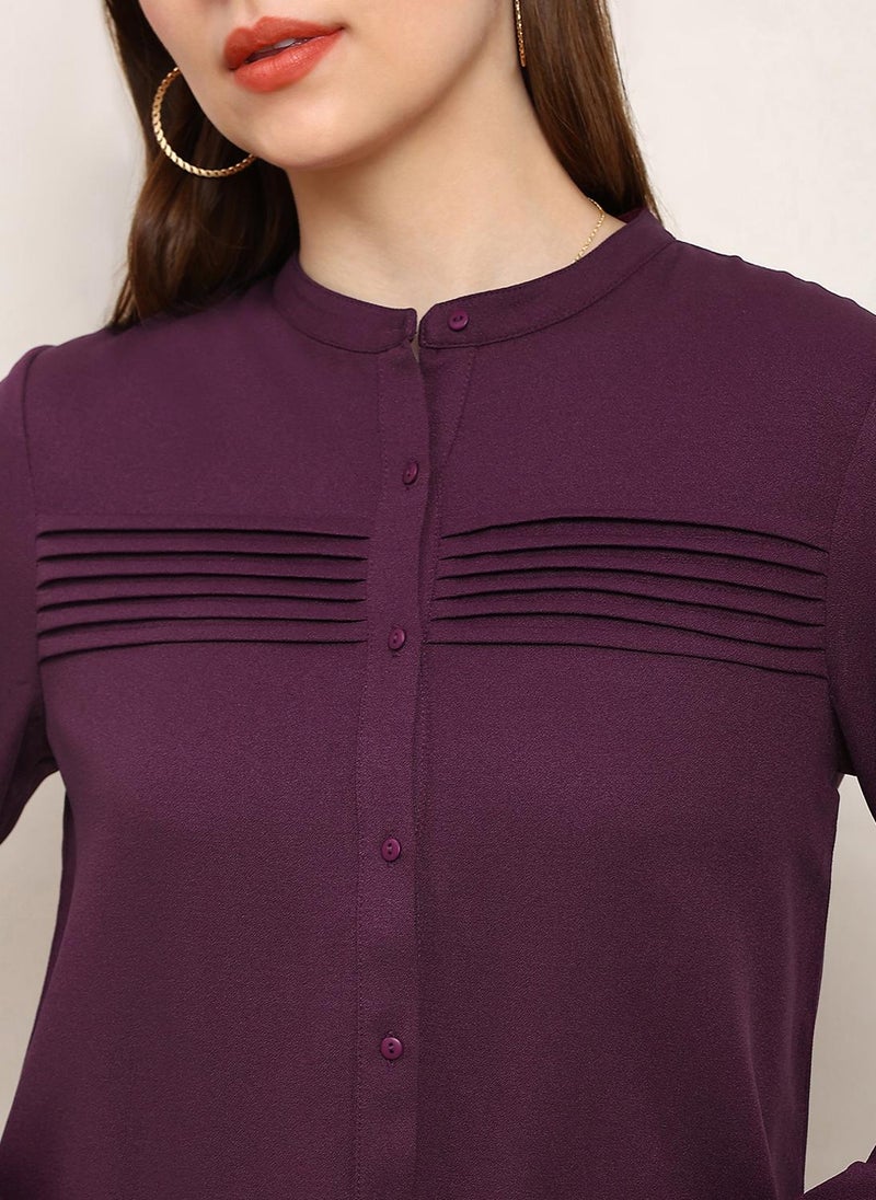 جلو باص قميص نسائي بياقة ماندرين وأكمام بأساور بلون خمري سادة بحافة منحنية وكسرات للعمل - Image 5